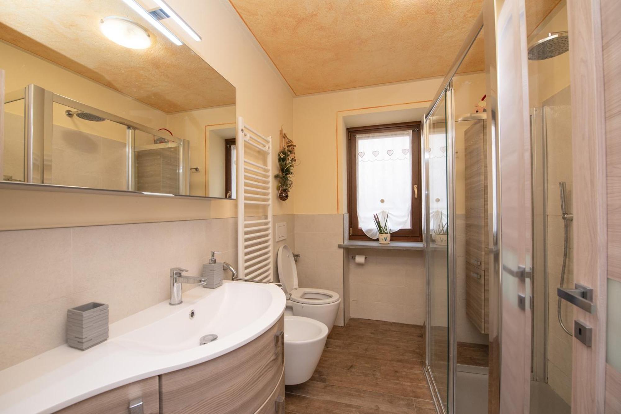 Casa Kristel Cir Comunale N 14 Aosta Zewnętrze zdjęcie