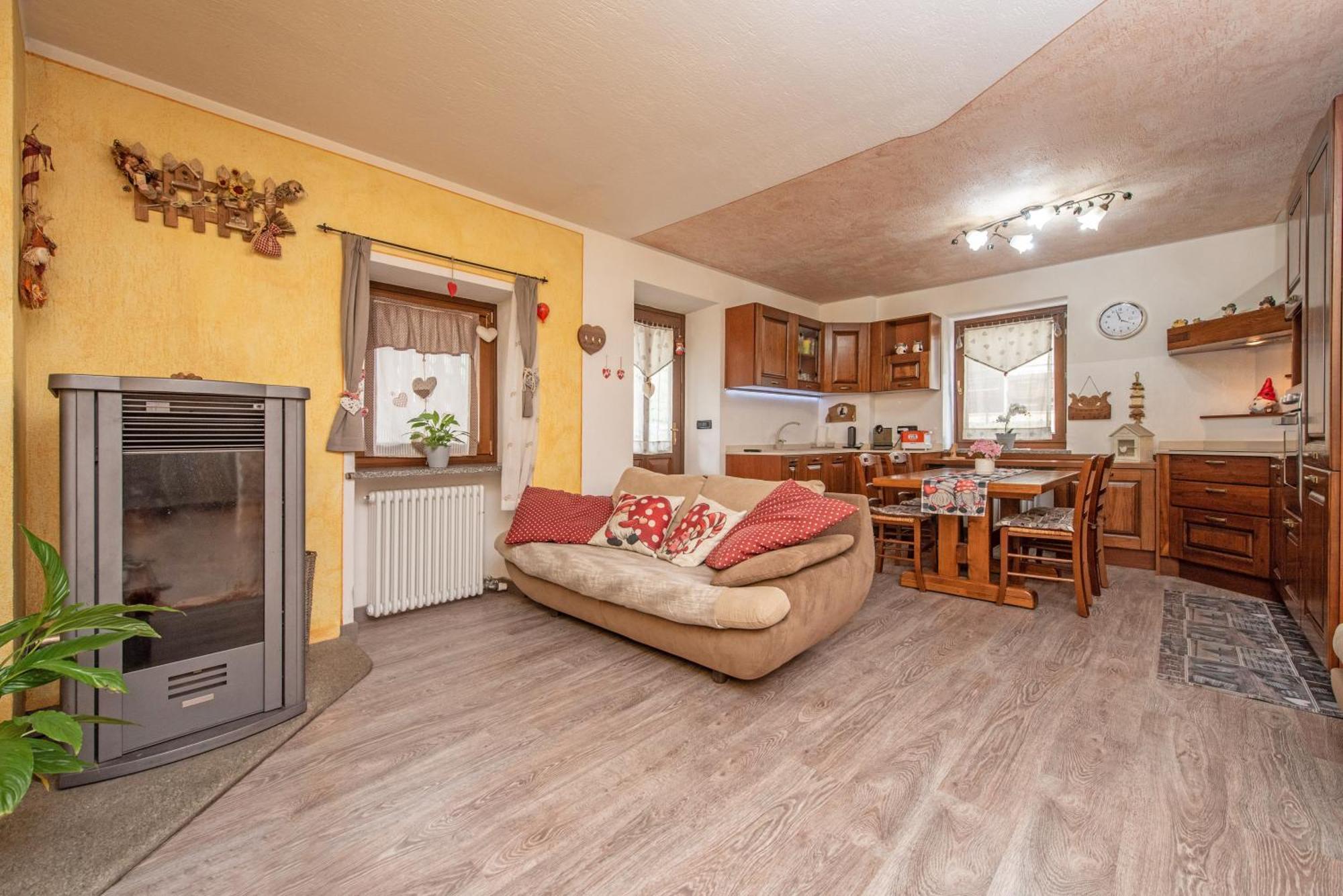 Casa Kristel Cir Comunale N 14 Aosta Zewnętrze zdjęcie